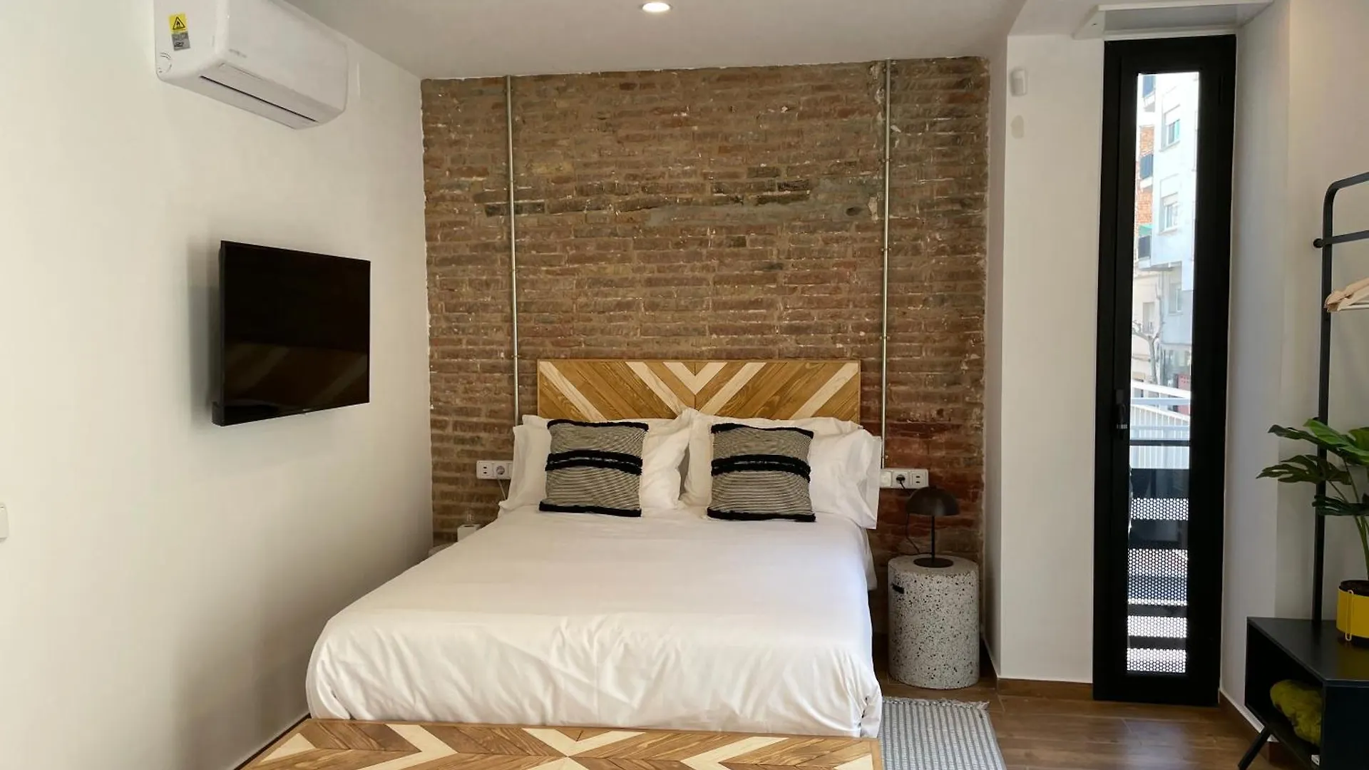 A 15 Min De Las Ramblas En Metro L'Hospitalet de Llobregat Apartment