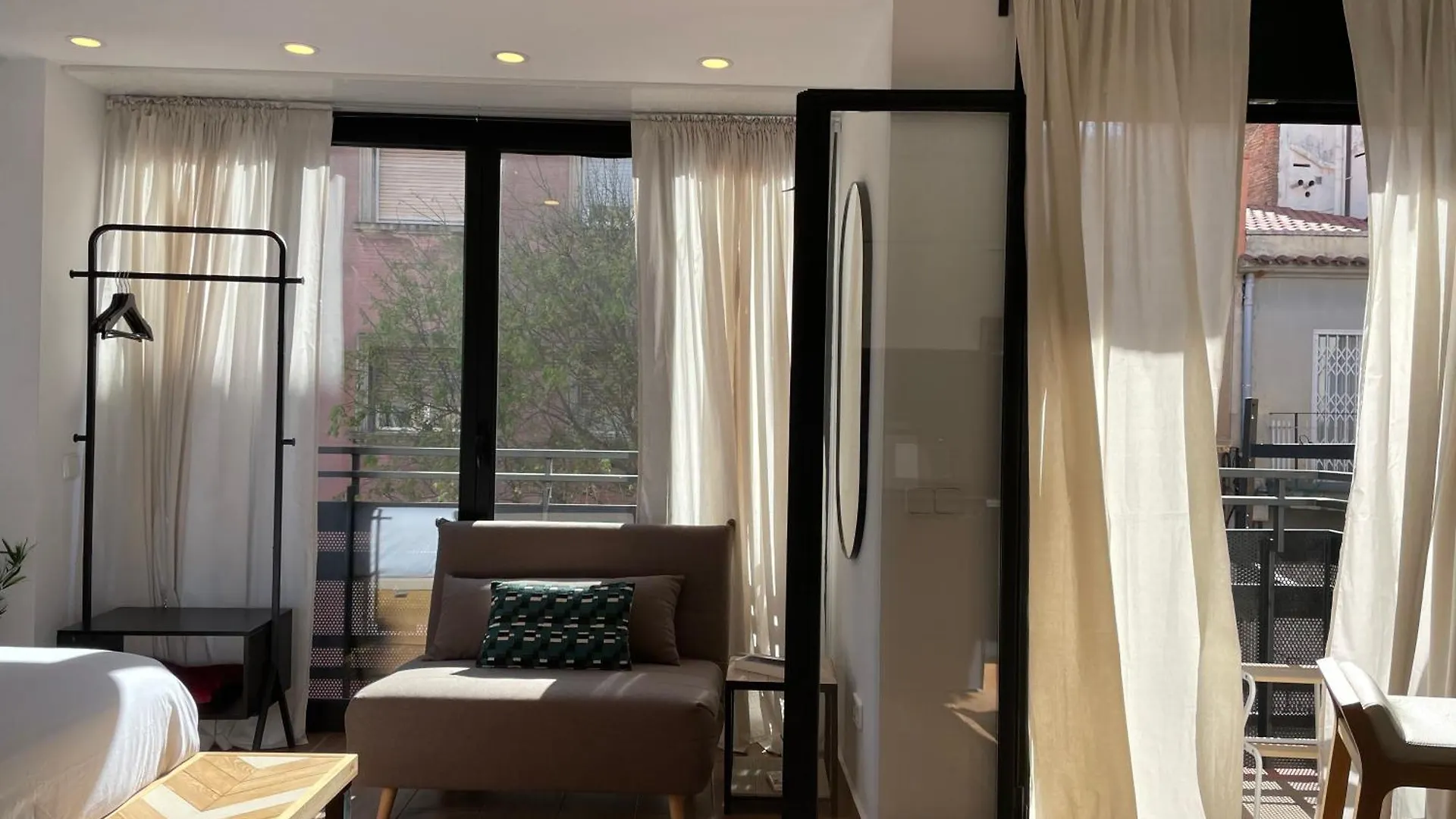 Apartment A 15 Min De Las Ramblas En Metro L'Hospitalet de Llobregat Spain