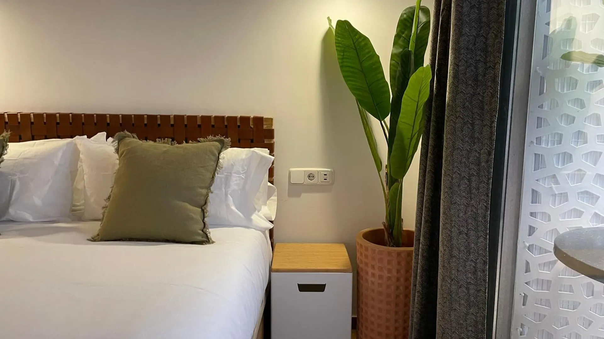 A 15 Min De Las Ramblas En Metro L'Hospitalet de Llobregat Apartment
